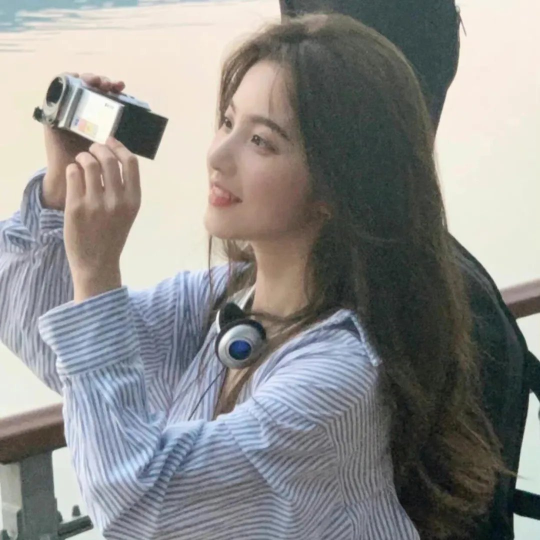 每天回家都会看到老婆在装死